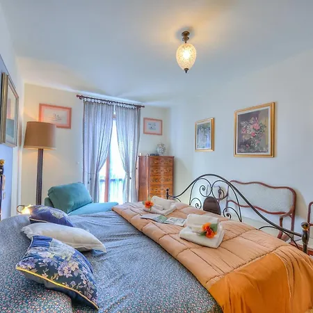 Casa Elisabetta 100m From - Happy Apartment Stresa
